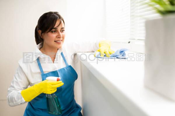 專業的房屋清潔服務。